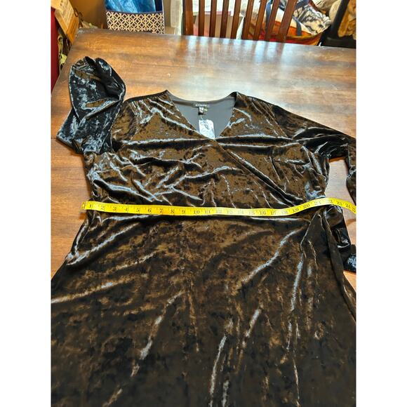 H by Halston Black Crushed Velvet Dress - Size 2x - Picture 7 of 14